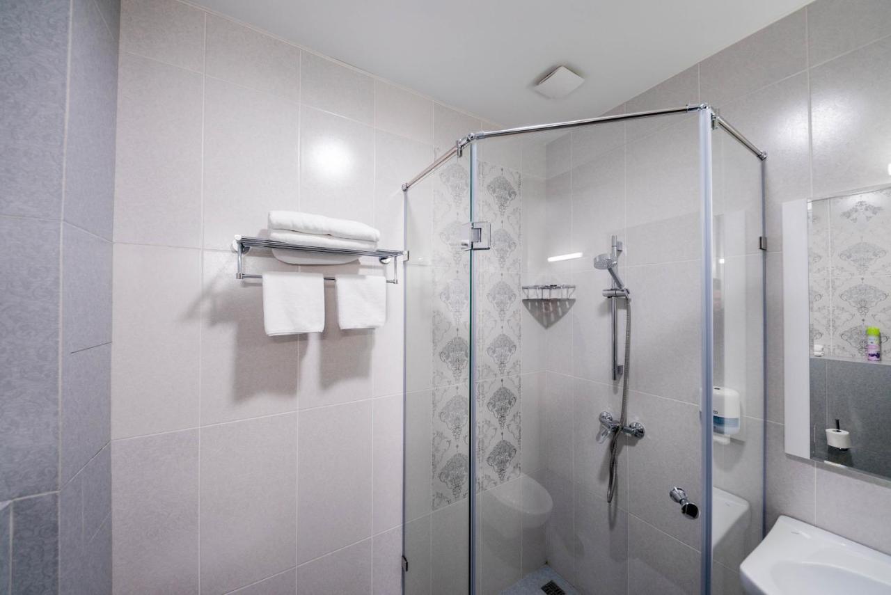 Oasis Residence Bisjkek Eksteriør billede