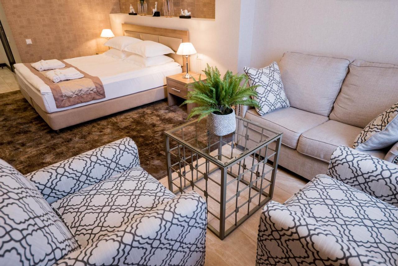 Oasis Residence Bisjkek Eksteriør billede